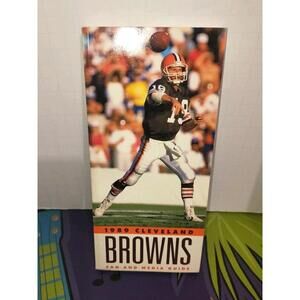 1989 Cleveland Browns NFL Fan And Media Guide Vintage Bernie Kosar